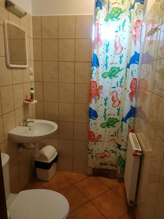 Pokoje Goscinne U Piotra Ustronie Morskie Exterior photo