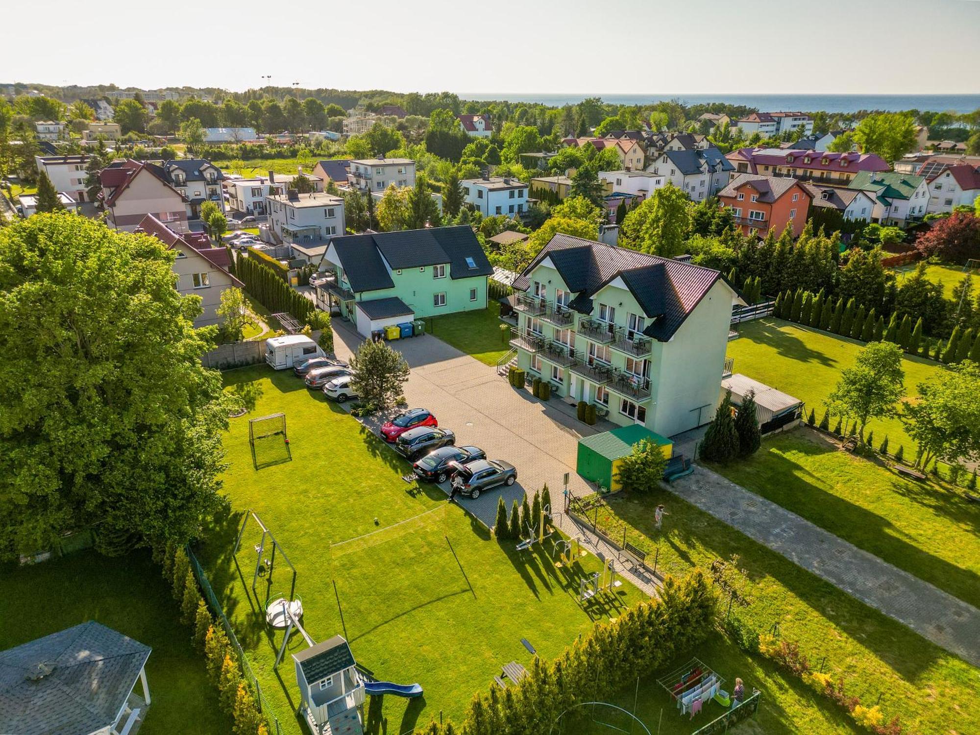 Pokoje Goscinne U Piotra Ustronie Morskie Exterior photo